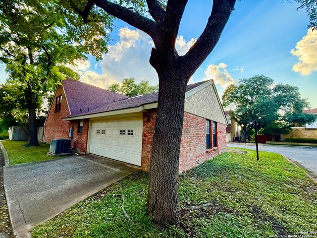 4322 Muirfield, San Antonio, TX 78229