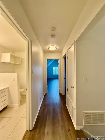 4322 Muirfield, San Antonio, TX 78229