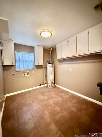 4322 Muirfield, San Antonio, TX 78229