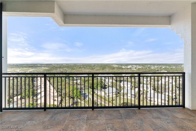 455 Cove Tower DR 1703, Naples, FL 34110