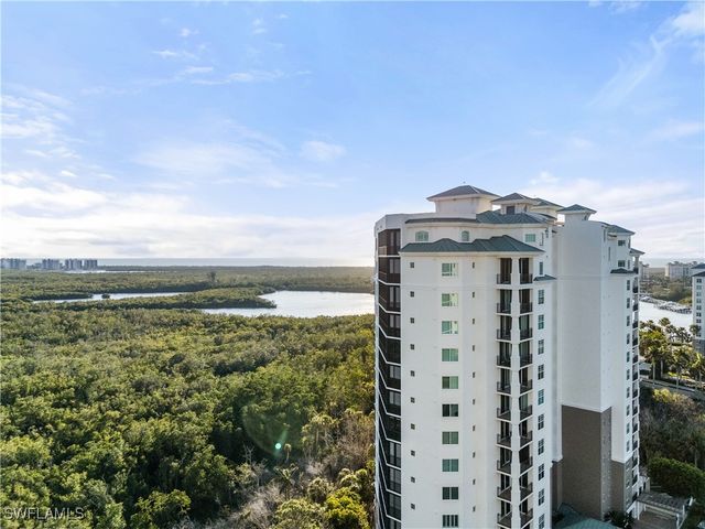 455 Cove Tower DR 1703, Naples, FL 34110