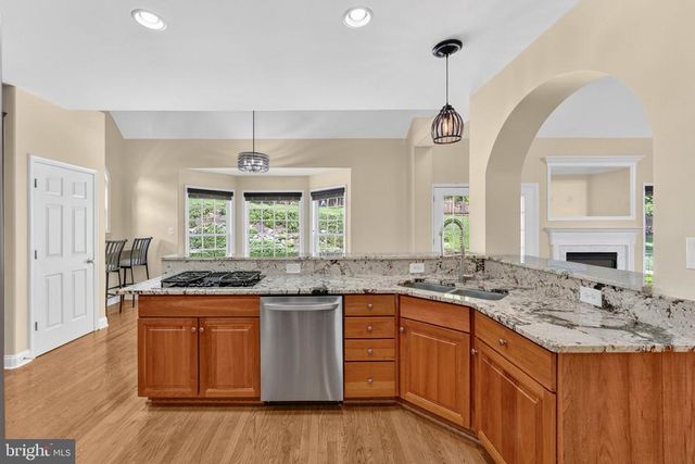 7307 IRON BIT DR, Warrenton, VA 20186