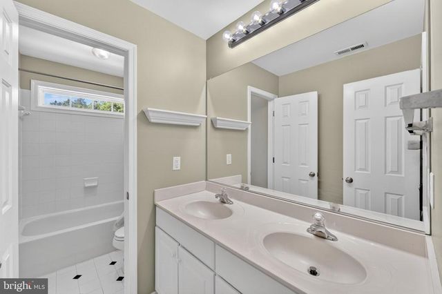 7307 IRON BIT DR, Warrenton, VA 20186