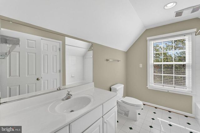 7307 IRON BIT DR, Warrenton, VA 20186