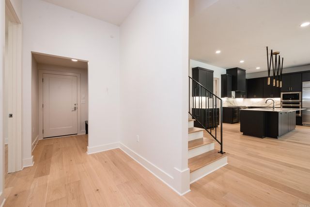 220 Abington Circle, Little Rock, AR 72223