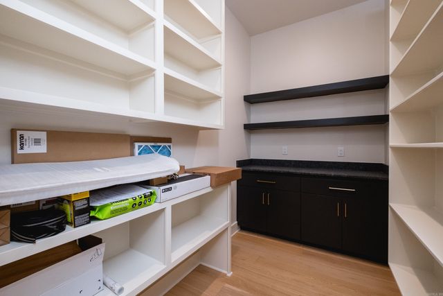 220 Abington Circle, Little Rock, AR 72223