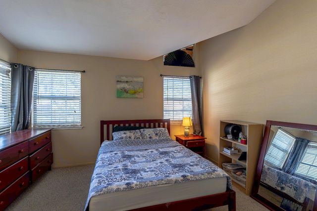 4814 Courtland Ln, Carmichael, CA 95608