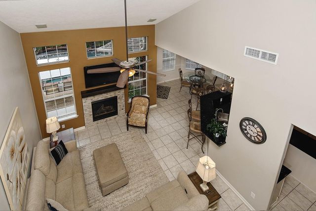 62 N Linton Ridge Cir, The Woodlands, TX 77382