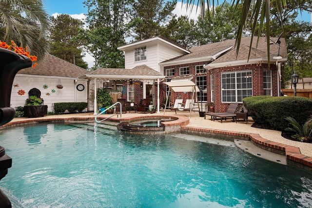 62 N Linton Ridge Cir, The Woodlands, TX 77382