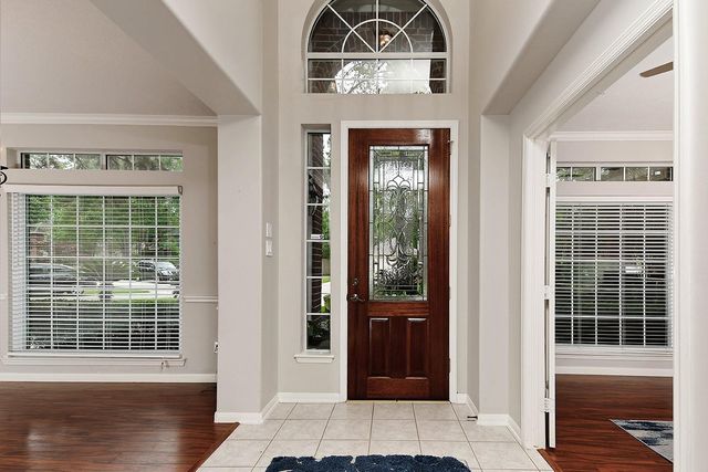 62 N Linton Ridge Cir, The Woodlands, TX 77382