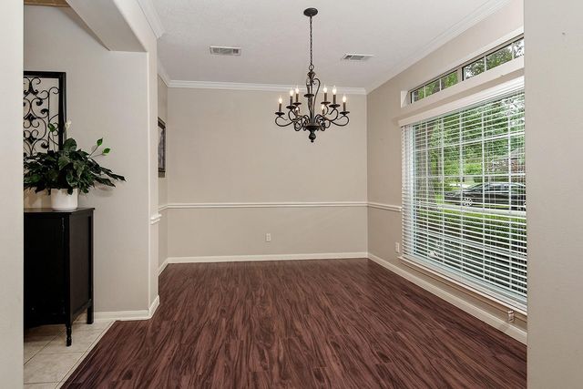62 N Linton Ridge Cir, The Woodlands, TX 77382