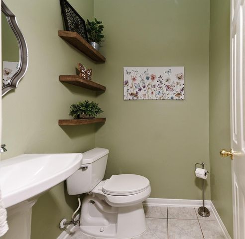 62 N Linton Ridge Cir, The Woodlands, TX 77382