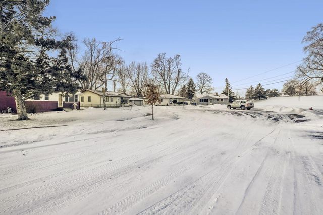 2196 Howard Court, Saint Paul, MN 55119