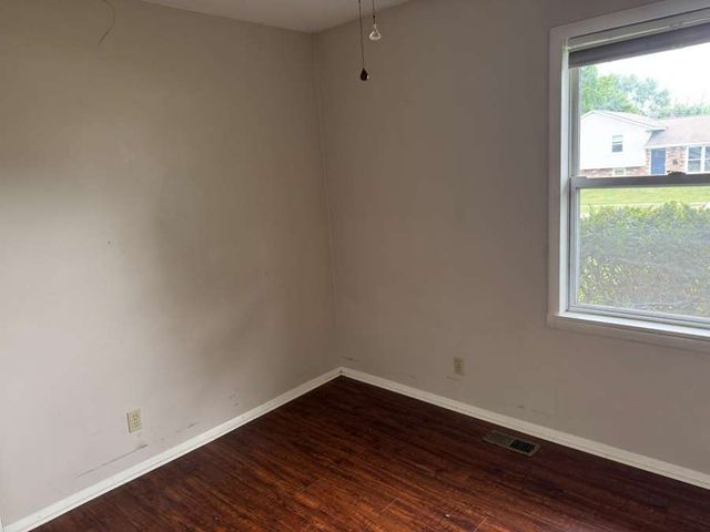 6673 Emerald Avenue, Mad River Twp, OH 45323