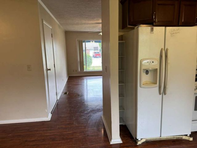 6673 Emerald Avenue, Mad River Twp, OH 45323
