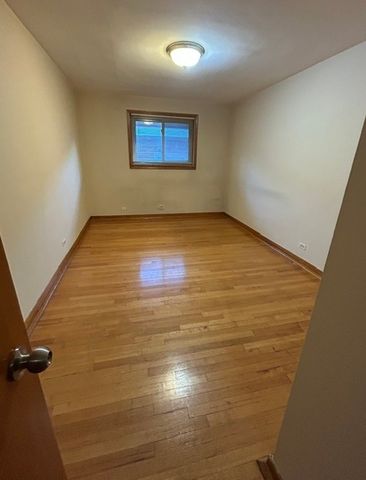 1531 Bonnie Brae Place 7, River Forest, IL 60305
