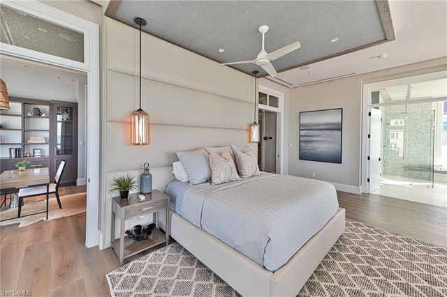 109 Kaula LN, Bonita Springs, FL 34134