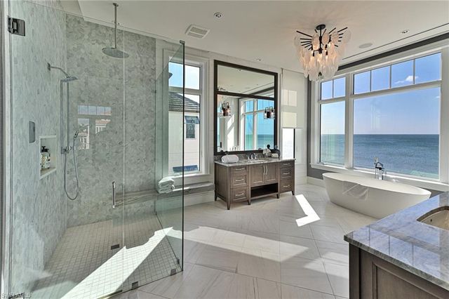 109 Kaula LN, Bonita Springs, FL 34134