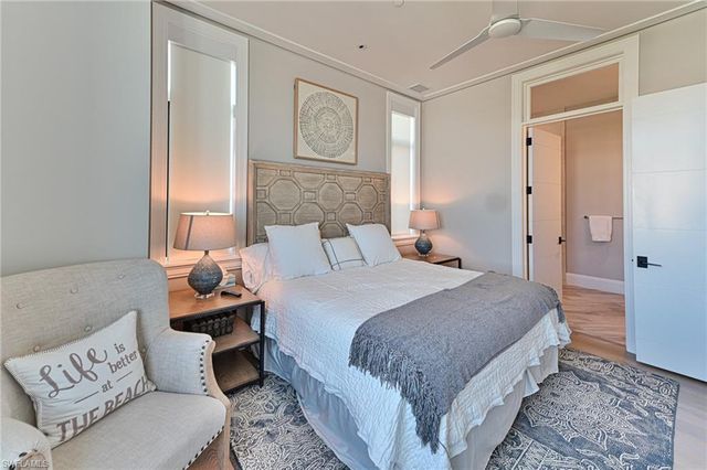 109 Kaula LN, Bonita Springs, FL 34134