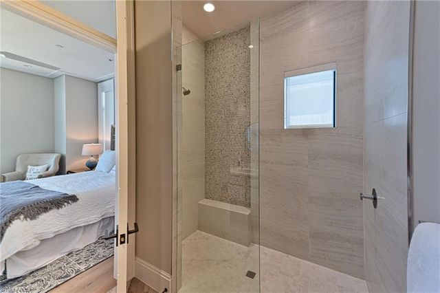 109 Kaula LN, Bonita Springs, FL 34134