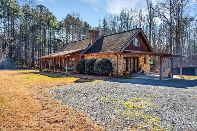 445 Warner Road, Troy, NC 27371