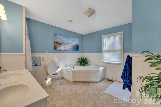 445 Warner Road, Troy, NC 27371