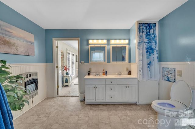 445 Warner Road, Troy, NC 27371