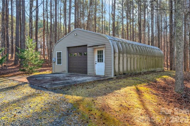 445 Warner Road, Troy, NC 27371