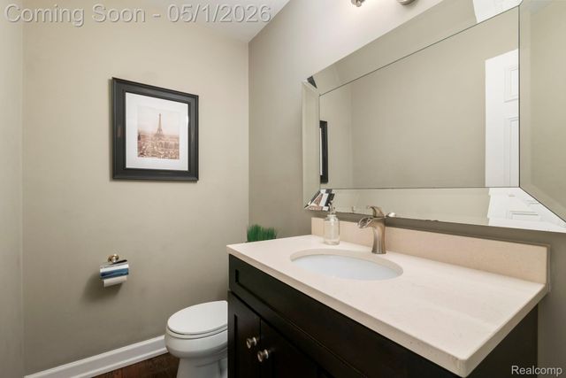31737 Waltham Court, Beverly Hills Village, MI 48025