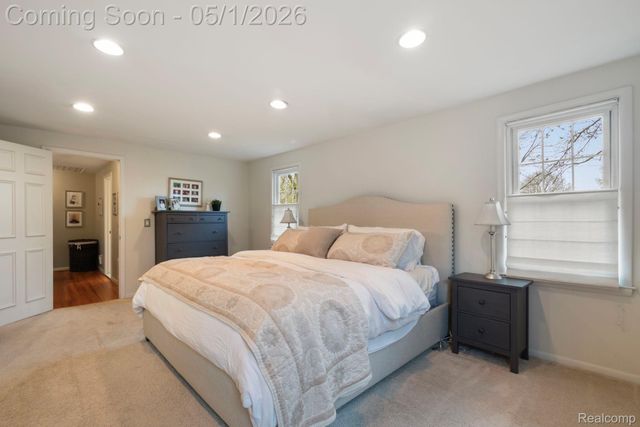 31737 Waltham Court, Beverly Hills Village, MI 48025