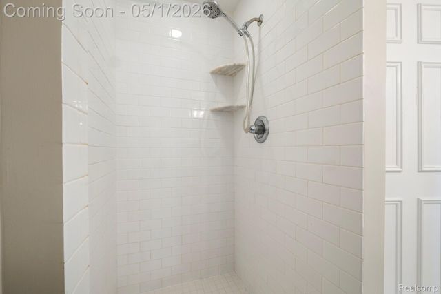 31737 Waltham Court, Beverly Hills Village, MI 48025