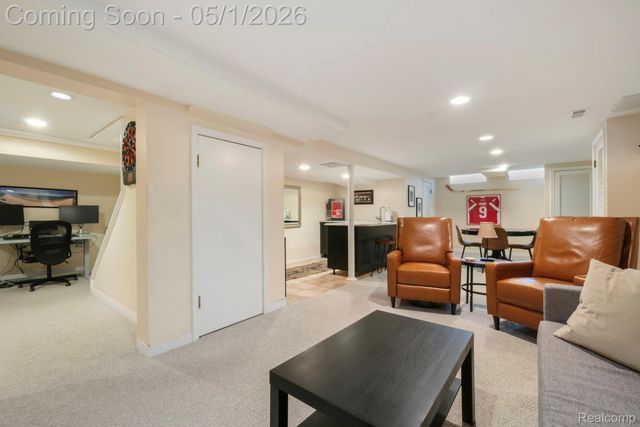 31737 Waltham Court, Beverly Hills Village, MI 48025