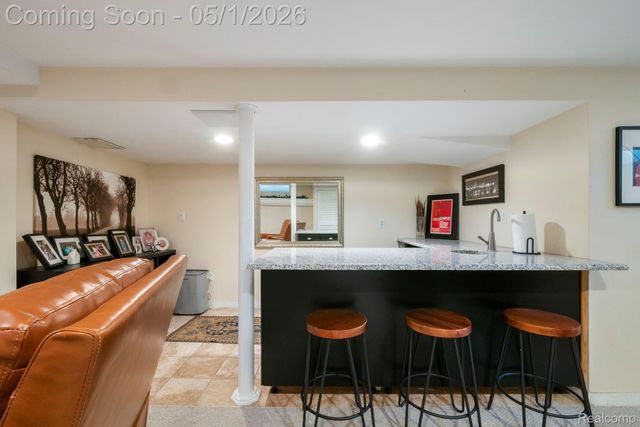 31737 Waltham Court, Beverly Hills Village, MI 48025