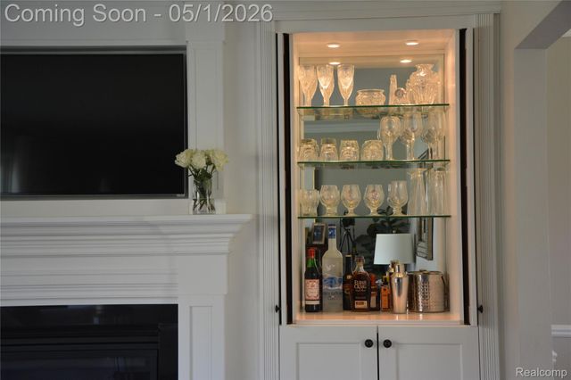 31737 Waltham Court, Beverly Hills Village, MI 48025