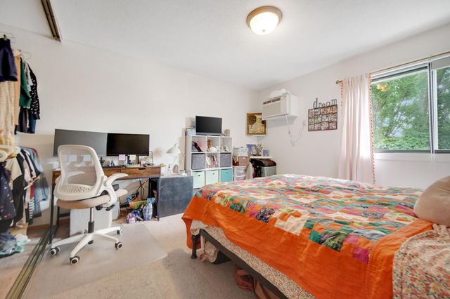 12846 Nicollet Avenue 202, Burnsville, MN 55337