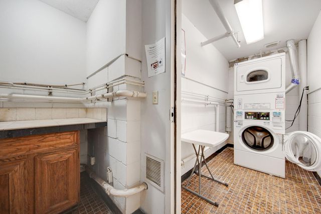 12846 Nicollet Avenue 202, Burnsville, MN 55337