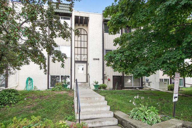 12846 Nicollet Avenue 202, Burnsville, MN 55337