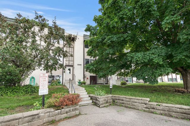 12846 Nicollet Avenue 202, Burnsville, MN 55337