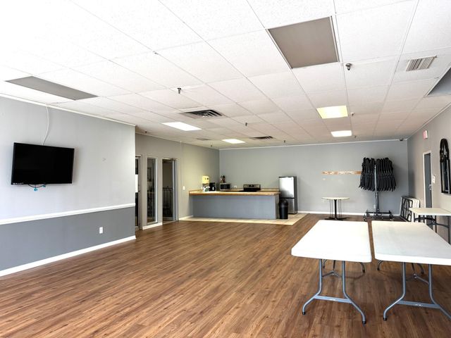 12846 Nicollet Avenue 202, Burnsville, MN 55337