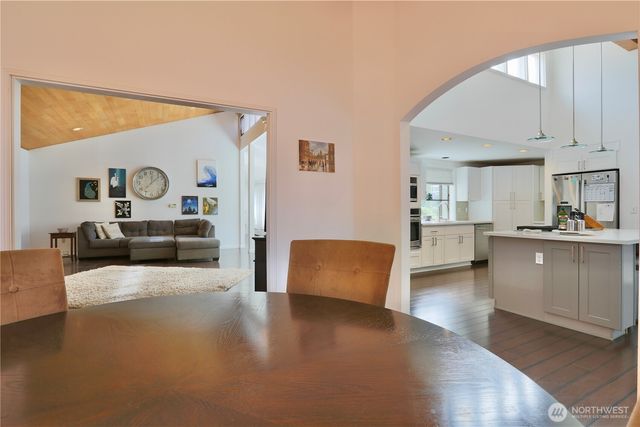 5911 150th Place SW, Edmonds, WA 98026