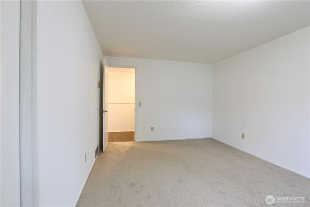 5911 150th Place SW, Edmonds, WA 98026