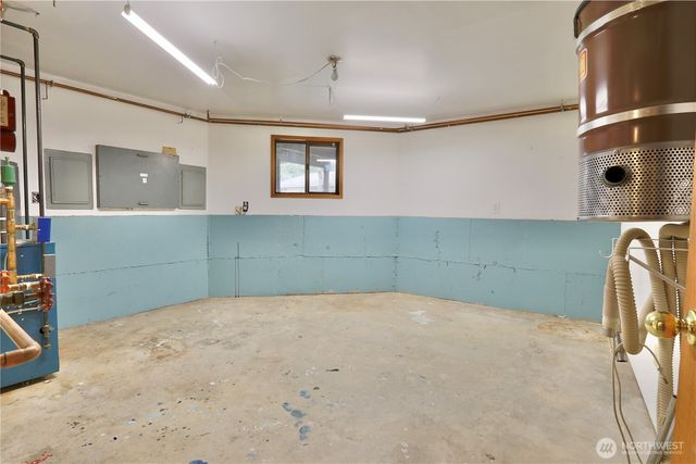 5911 150th Place SW, Edmonds, WA 98026