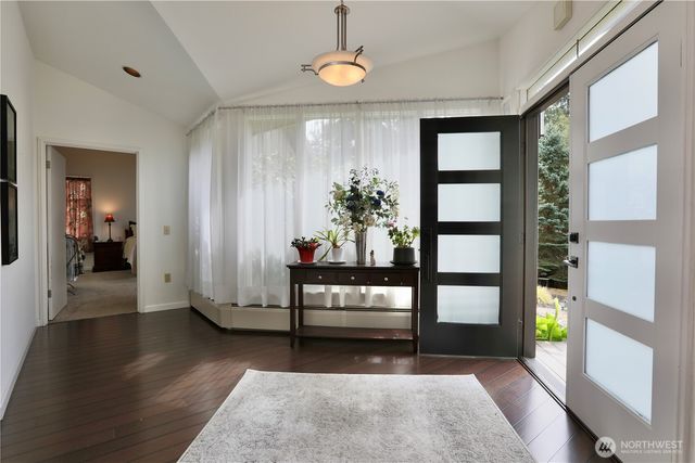 5911 150th Place SW, Edmonds, WA 98026