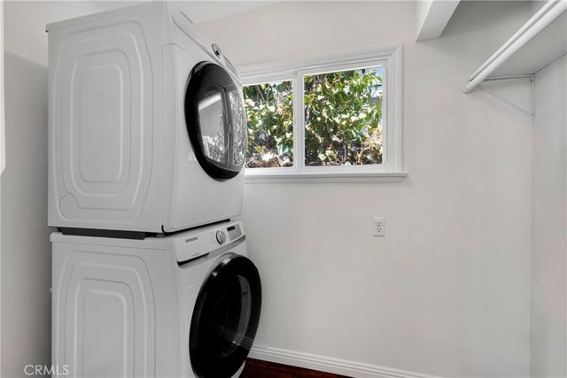 821 N Myers, Burbank, CA 91506