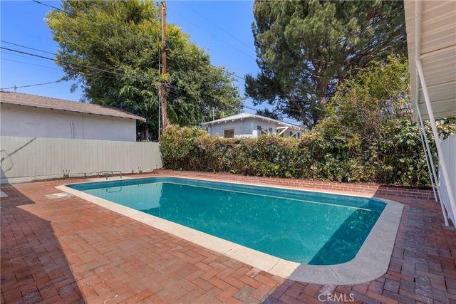 821 N Myers, Burbank, CA 91506