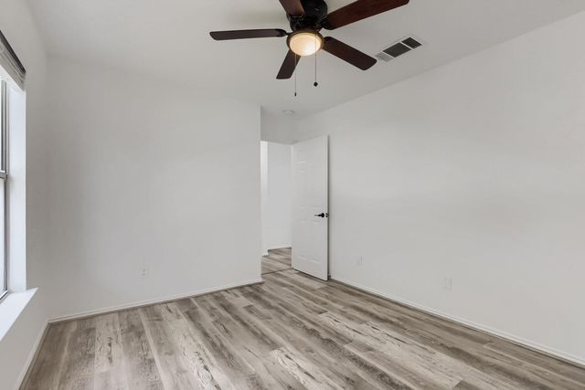 512 Woodford DR, Cedar Park, TX 78613