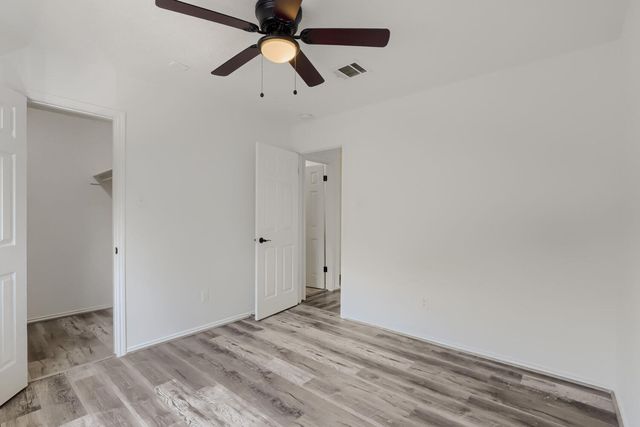 512 Woodford DR, Cedar Park, TX 78613
