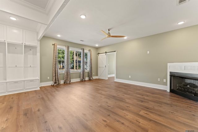 206 Pine St, Denham Springs, LA 70726