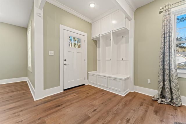 206 Pine St, Denham Springs, LA 70726