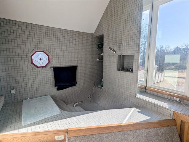 18133 S 1525 Road, Nevada, MO 64772